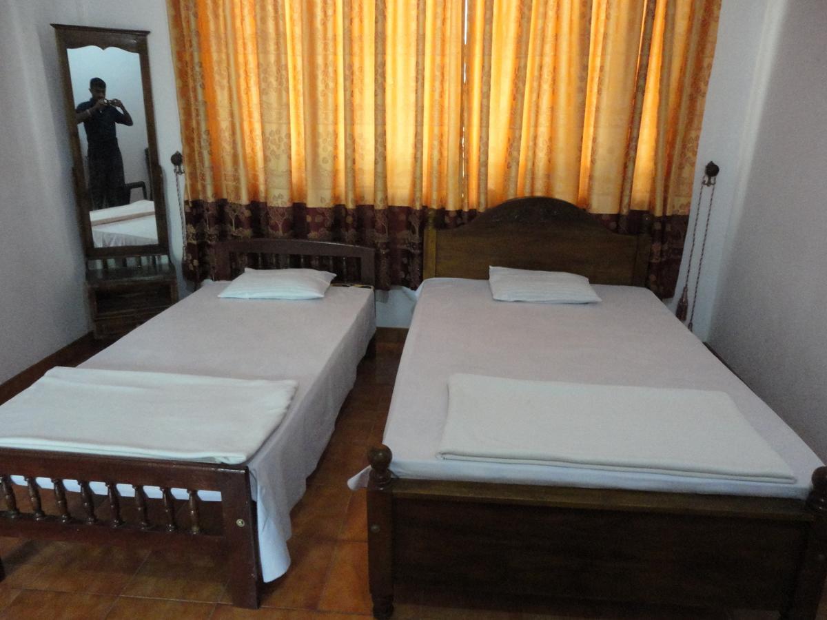 White Elephant Hotel Maskeliya Quarto foto